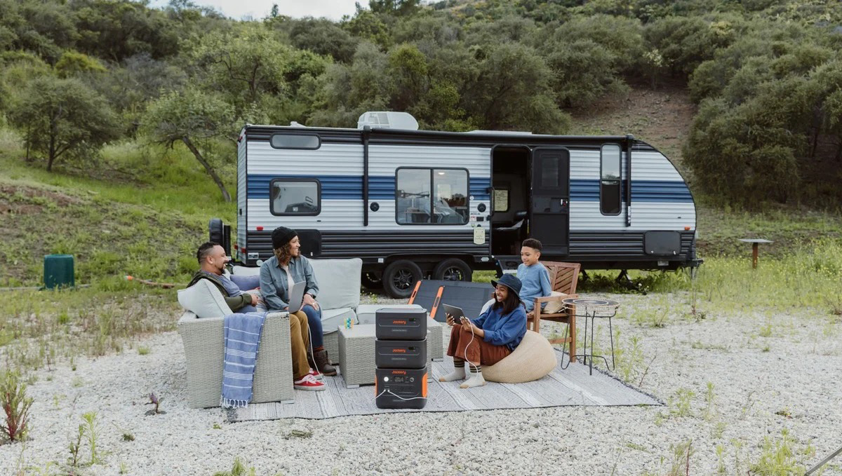 Powering Your RV Adventures in Australia with Jackery Solar Generator 1000 Plus